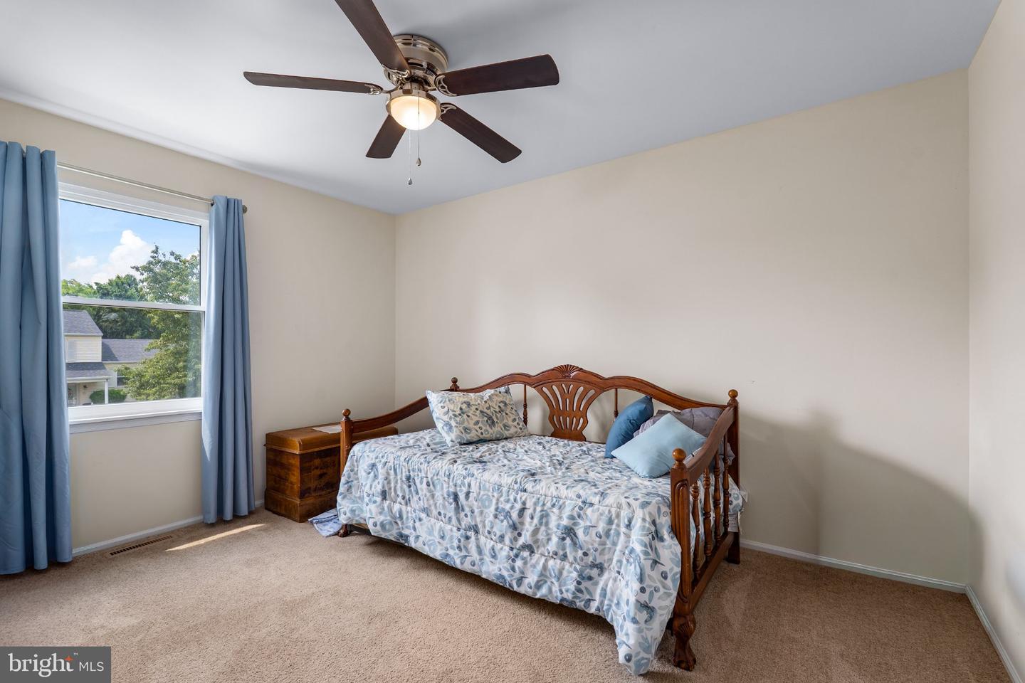 13 E Weald Ave E Property Photo 16
