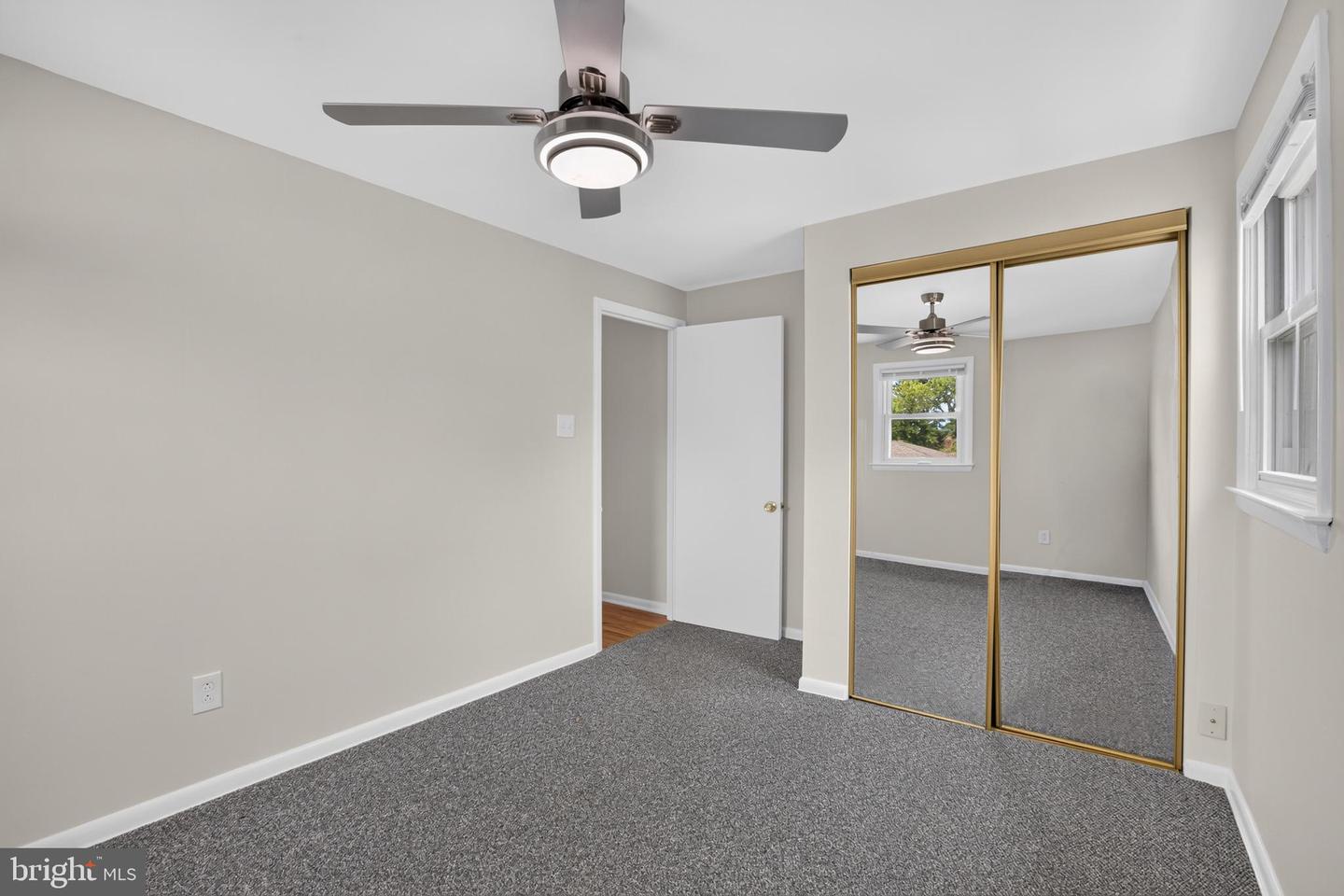 211 S Dillwyn Rd Property Photo 18