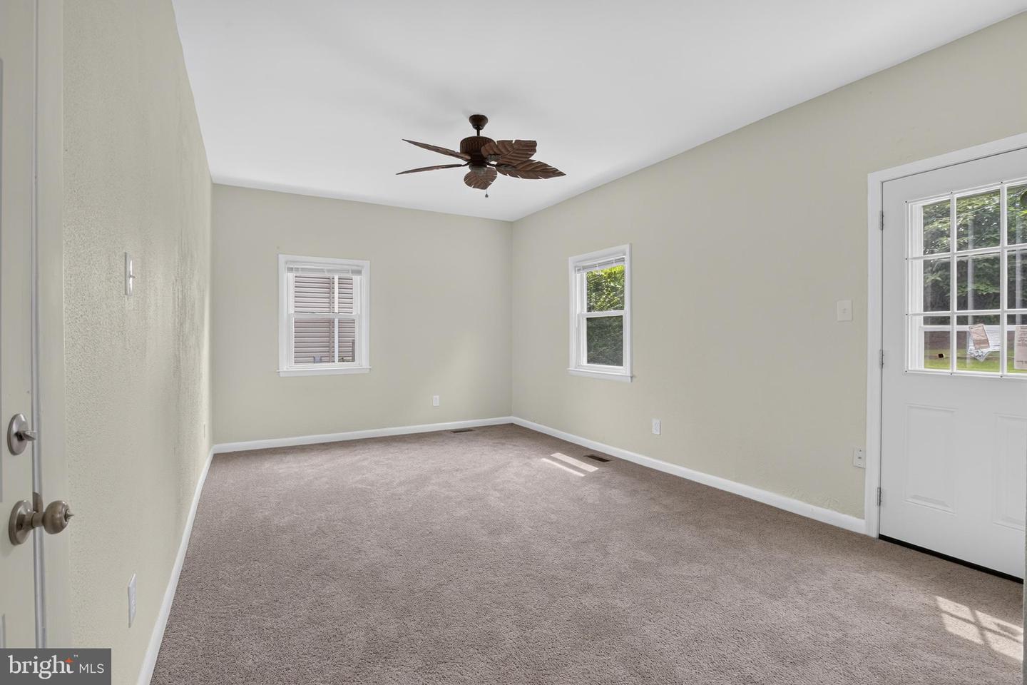 211 S Dillwyn Rd Property Photo 27
