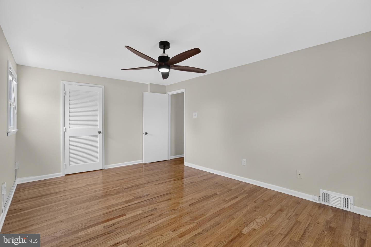 211 S Dillwyn Rd Property Photo 37