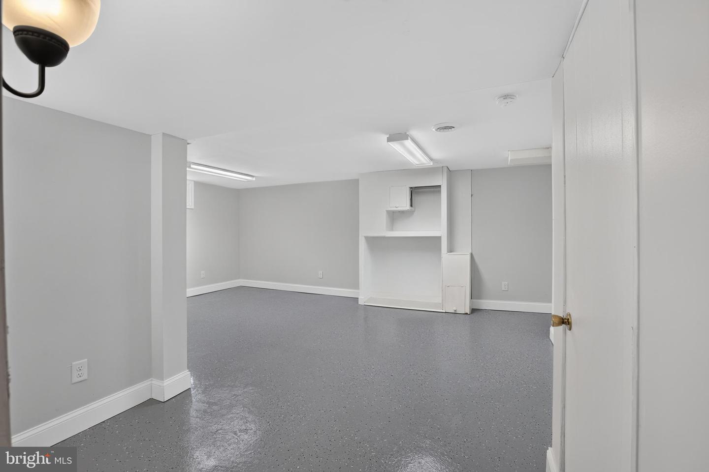 211 S Dillwyn Rd Property Photo 43
