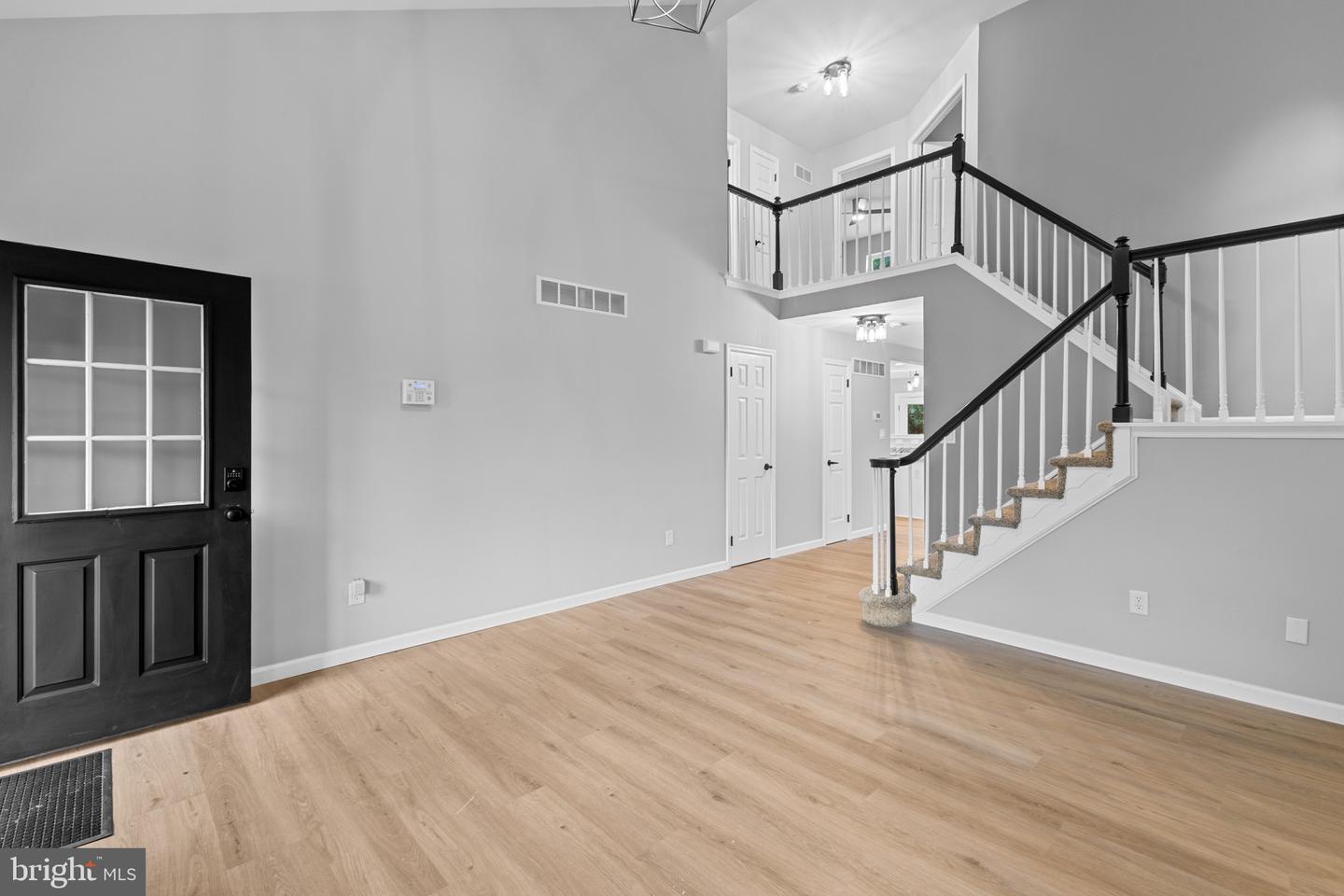 28 Eynon Ct Property Photo 11