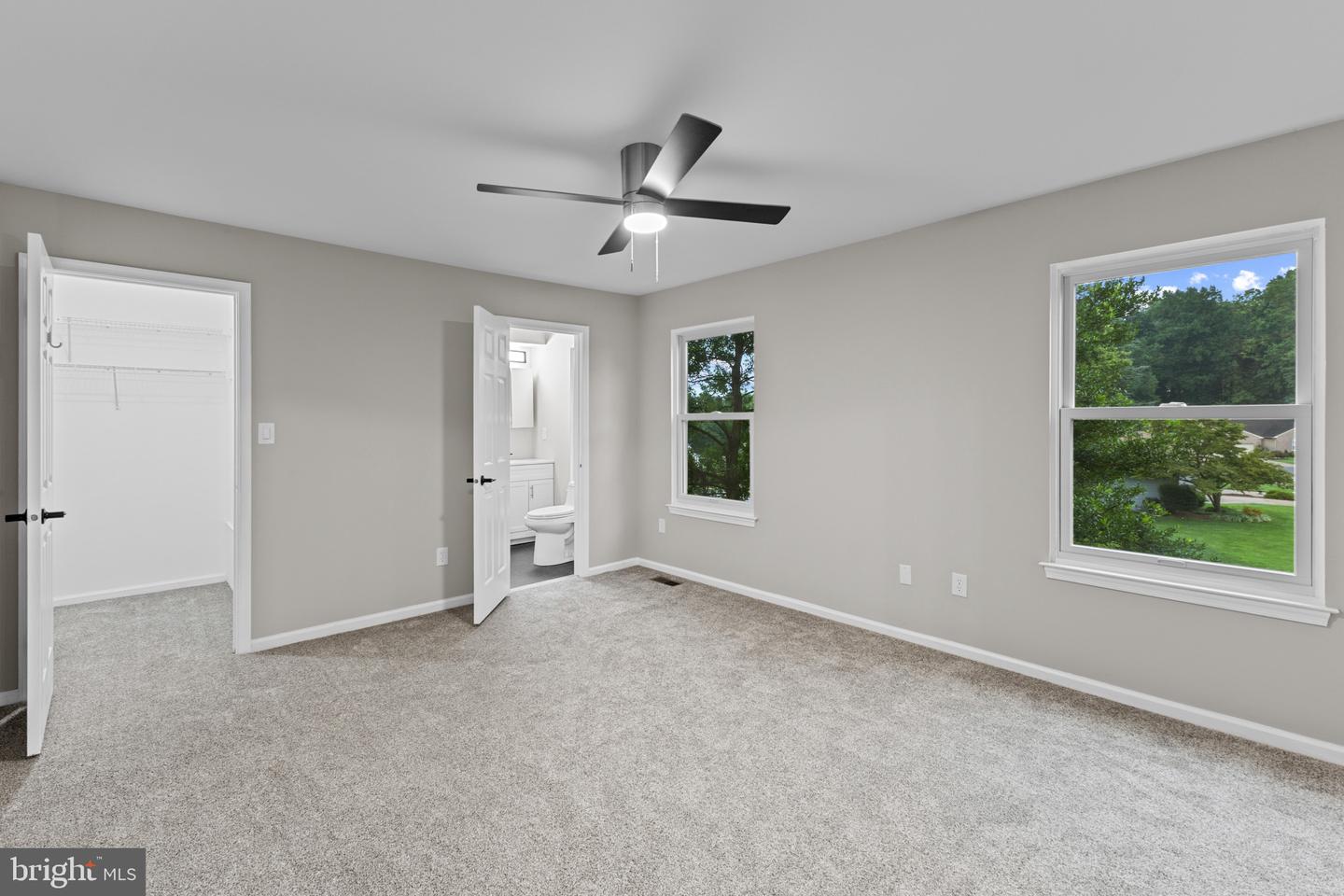 28 Eynon Ct Property Photo 17