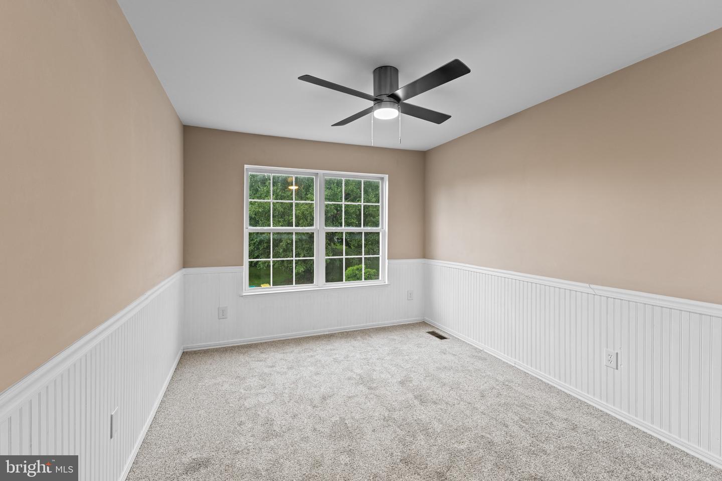 28 Eynon Ct Property Photo 22