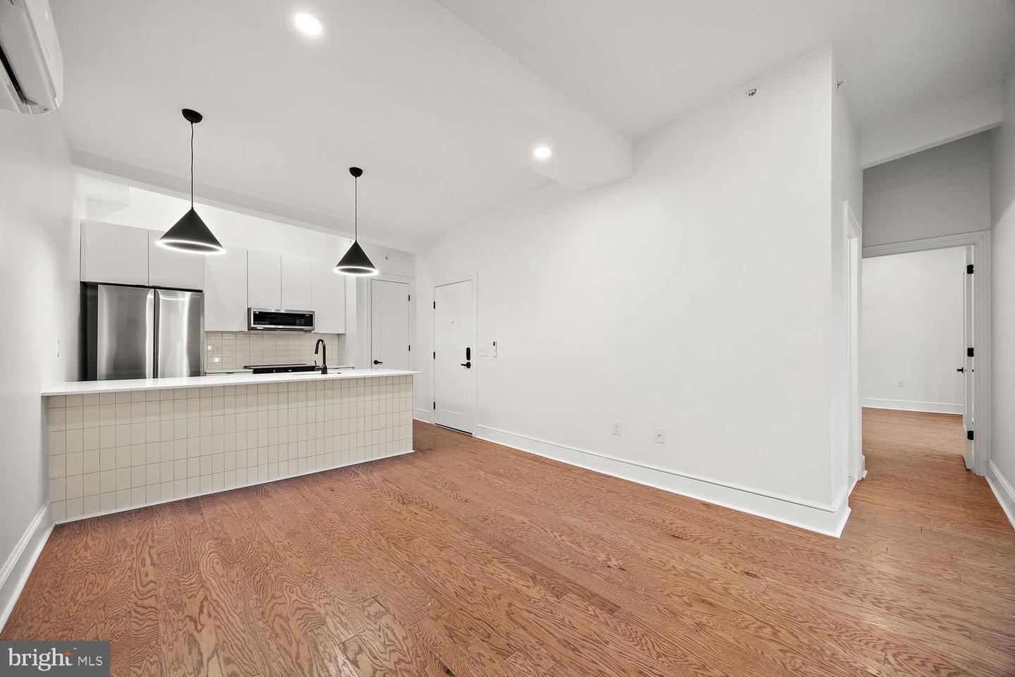 835-837 N TATNALL ST #303 Property Photo 1