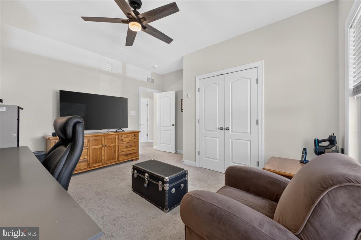 202 Stover Ct Property Photo 43