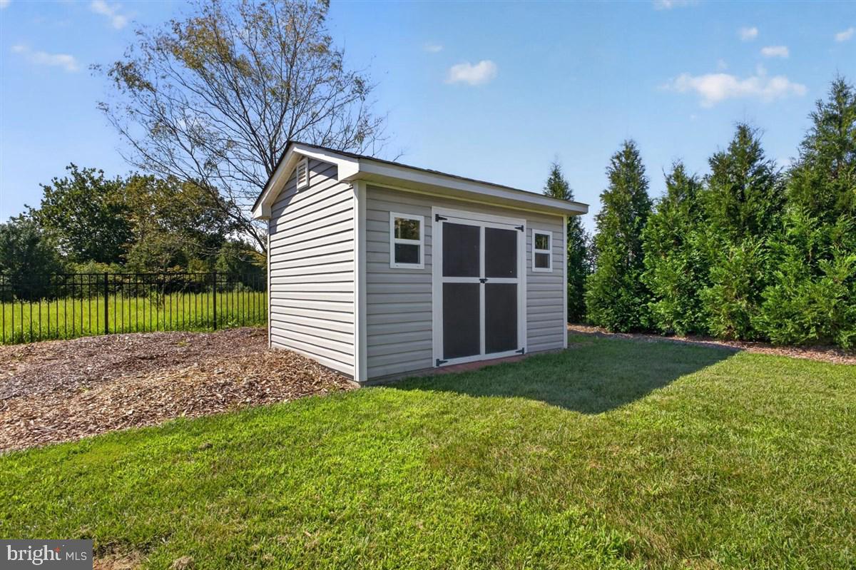 202 Stover Ct Property Photo 50