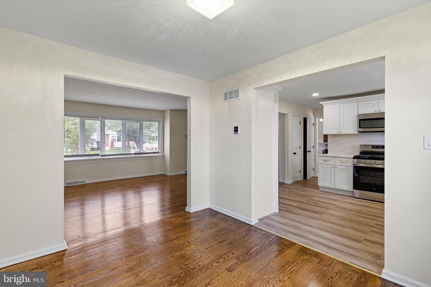 2 Skelton Dr Property Photo 7