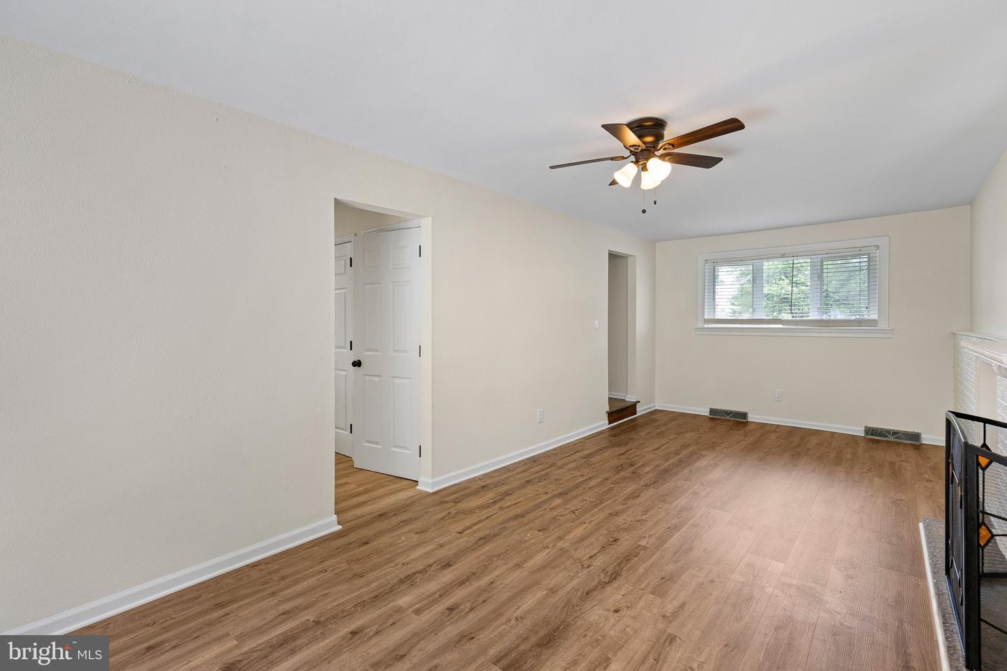2 Skelton Dr Property Photo 12