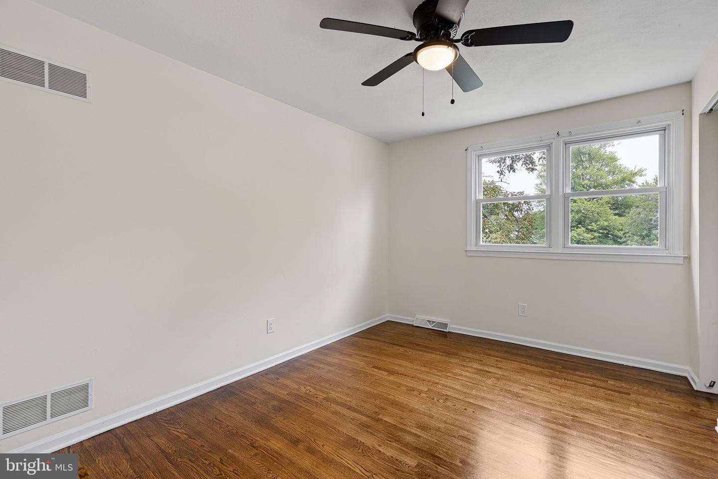 2 Skelton Dr Property Photo 15