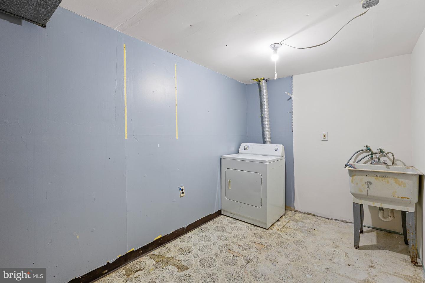 2 Skelton Dr Property Photo 22