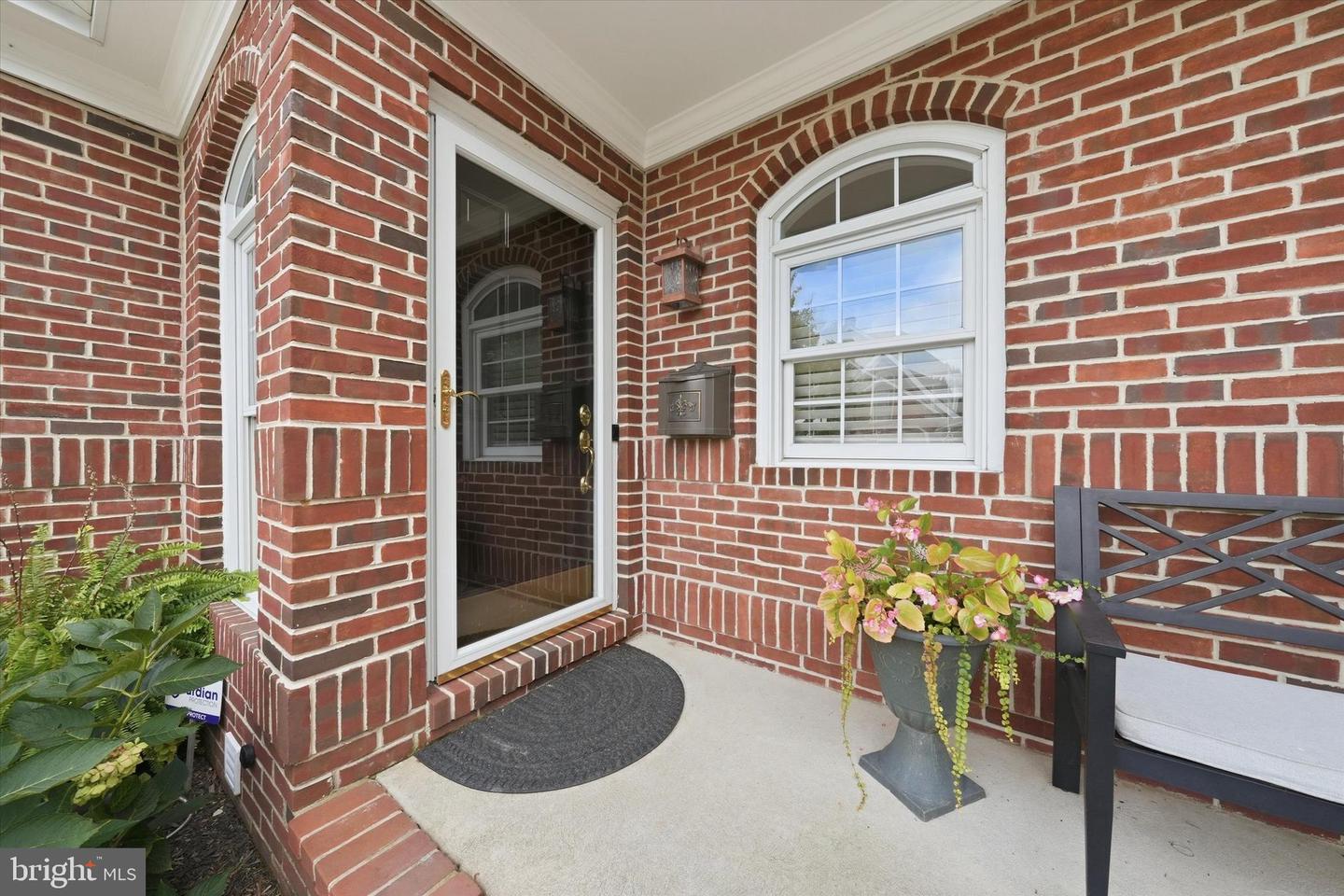 45 Hill Rd Property Photo 3