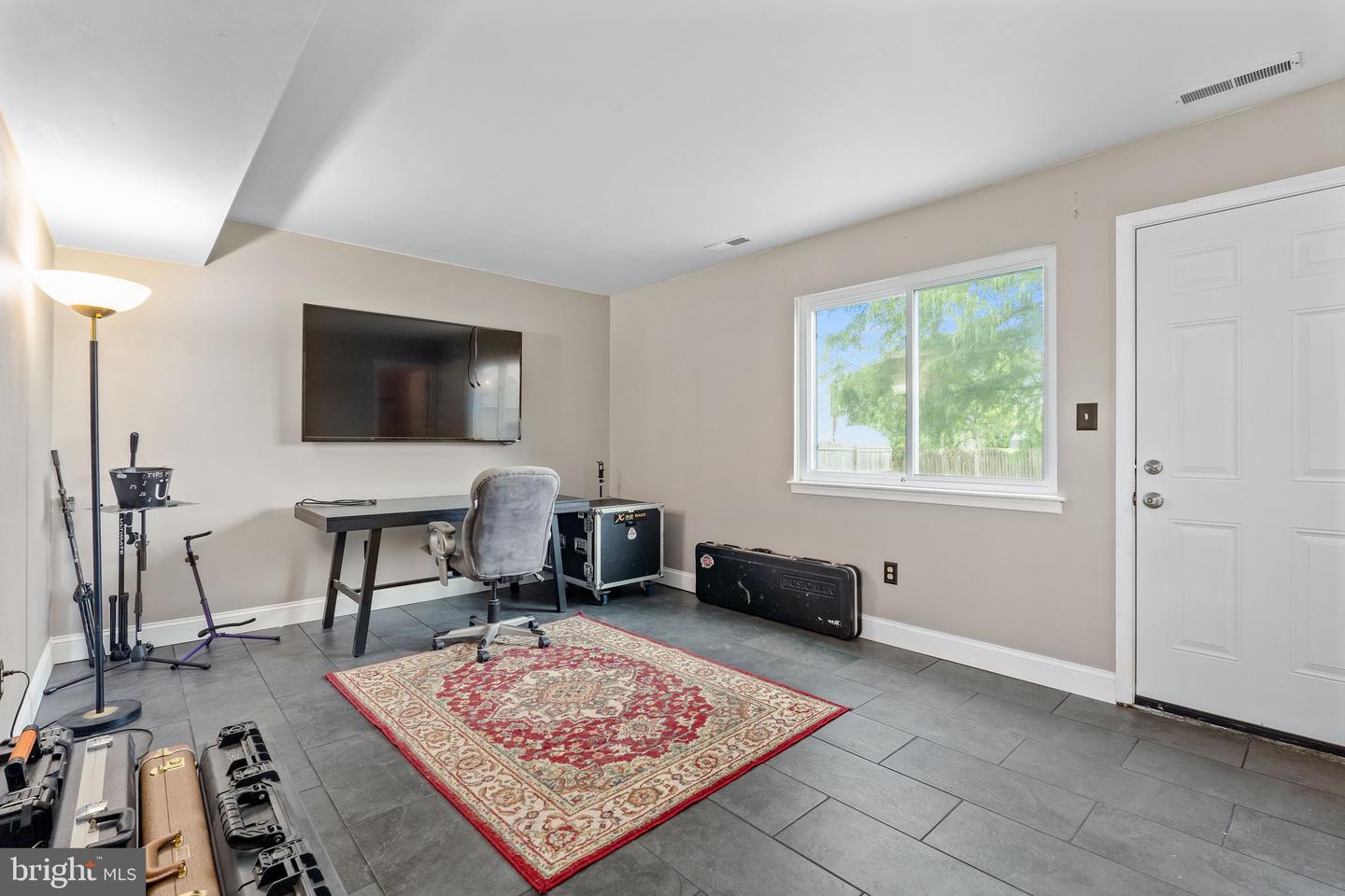 415 Jaymar Blvd Property Photo 16