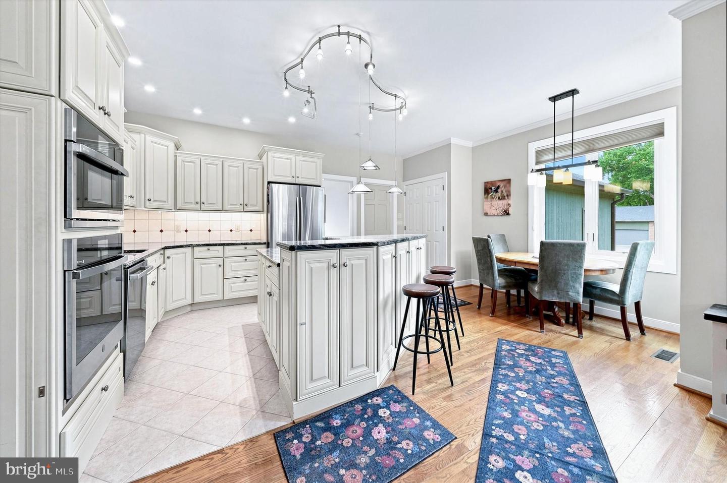 24 Downs Dr Property Photo 14