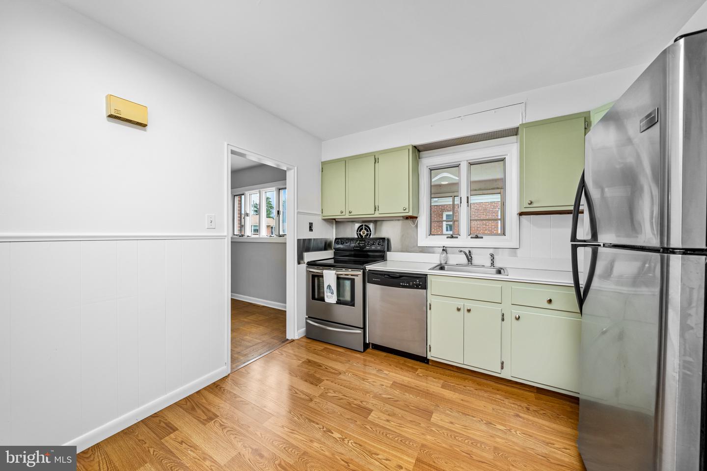 12 Homewood Rd Property Photo 8