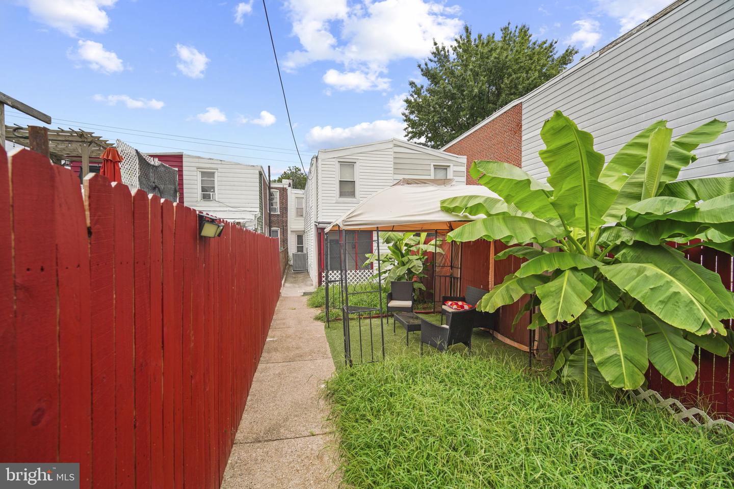 1322 Maryland Ave Property Photo 12