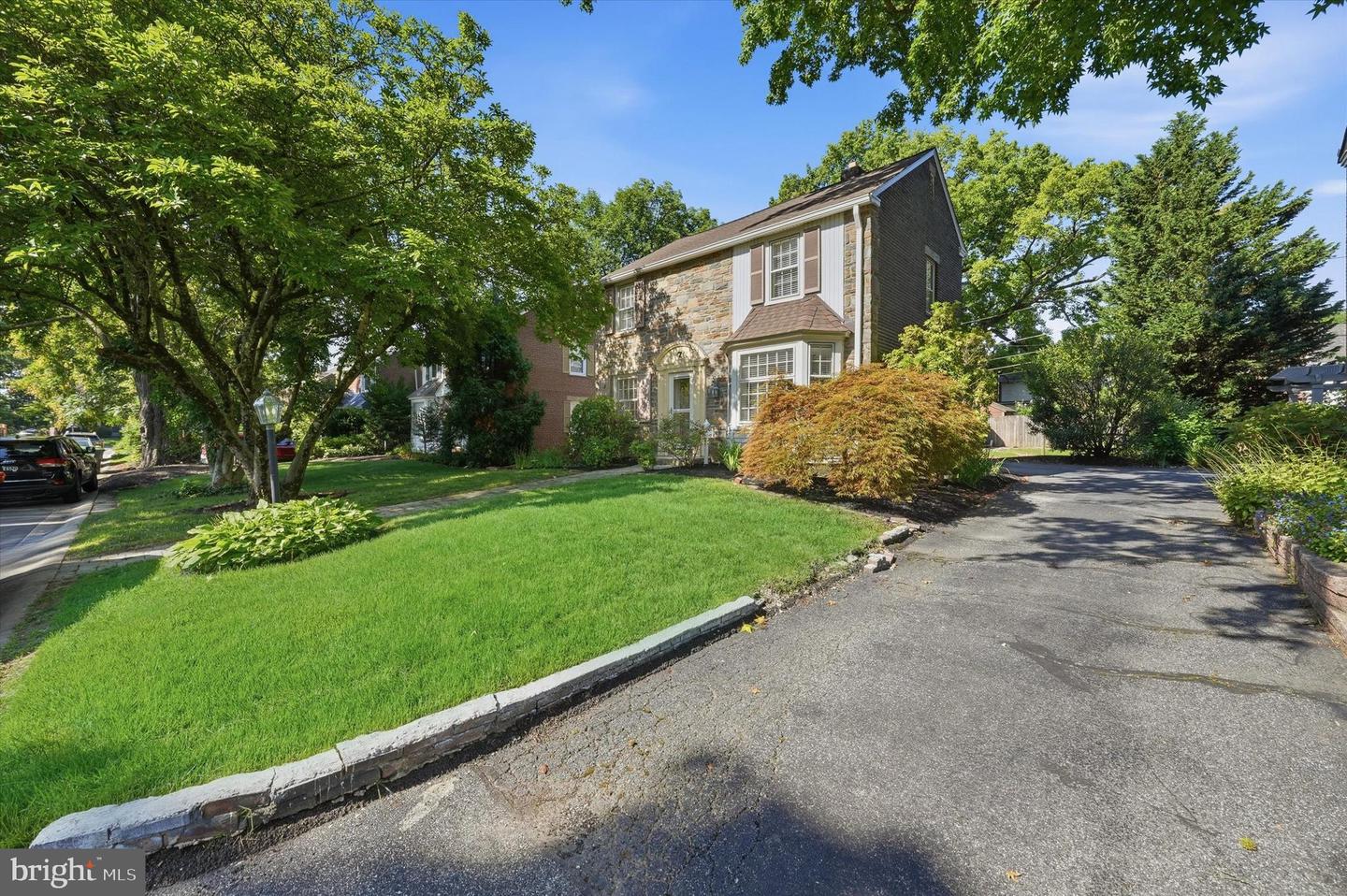 7 York Rd Property Photo 4