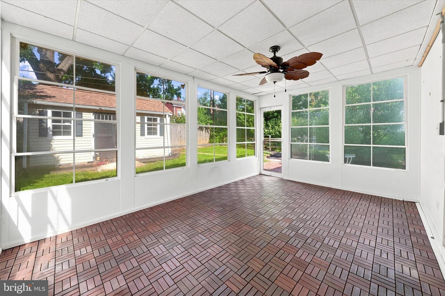 7 York Rd Property Photo 20