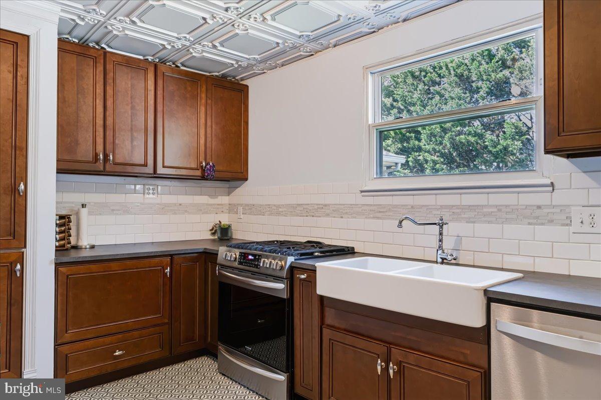 3329 Silverside Rd Property Photo 11