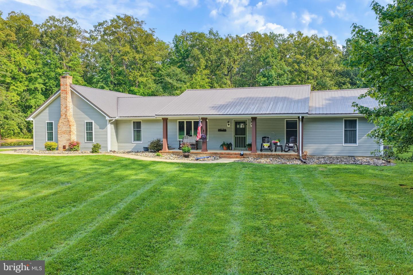 185 Clark Farm Rd Property Photo 4