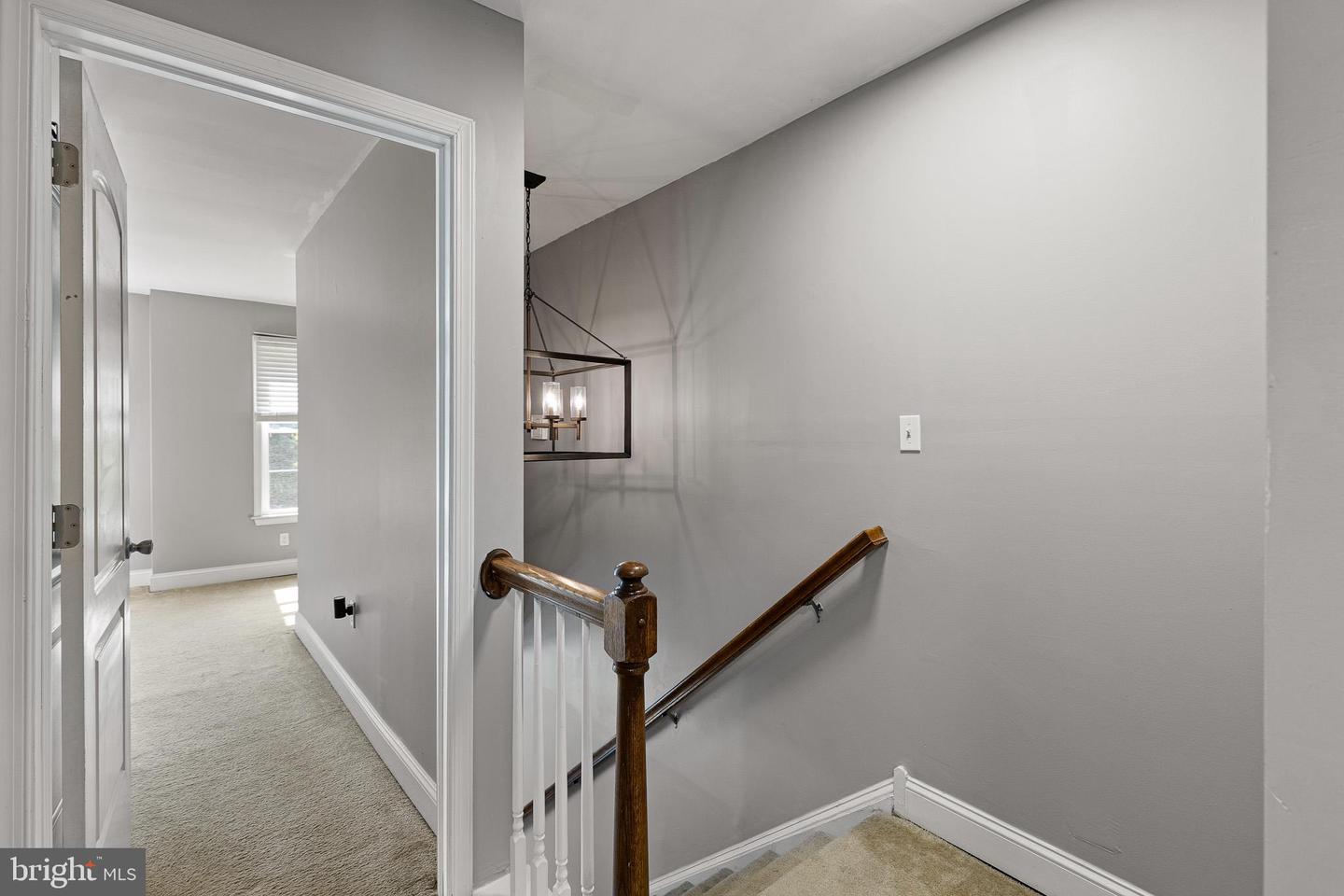 825 N Lincoln St Property Photo 11