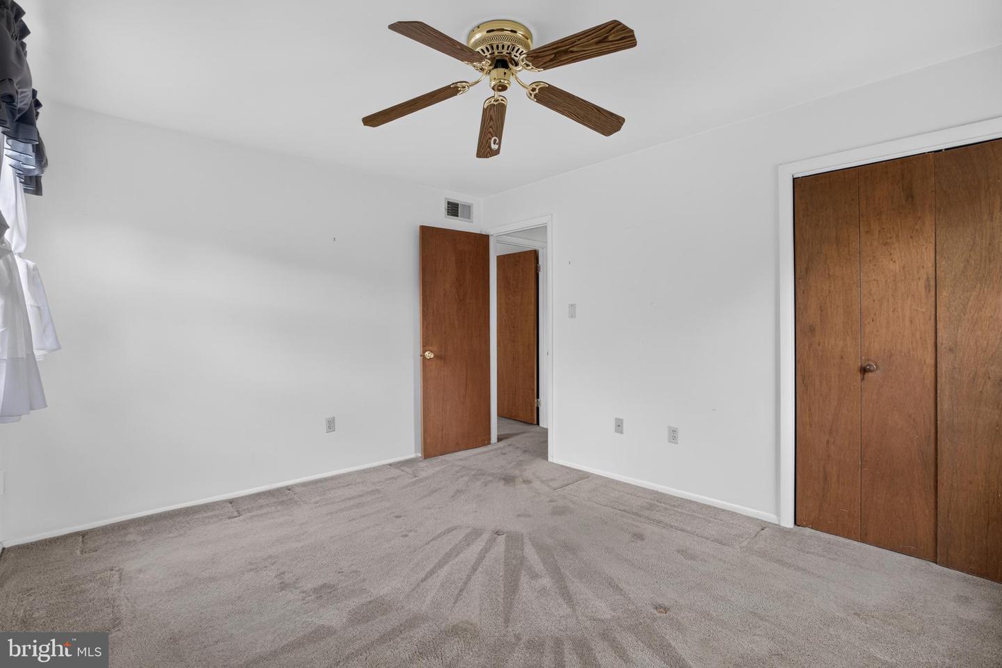 617 Green Spring Dr Property Photo 26