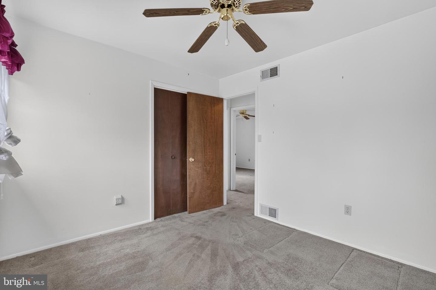 617 Green Spring Dr Property Photo 28