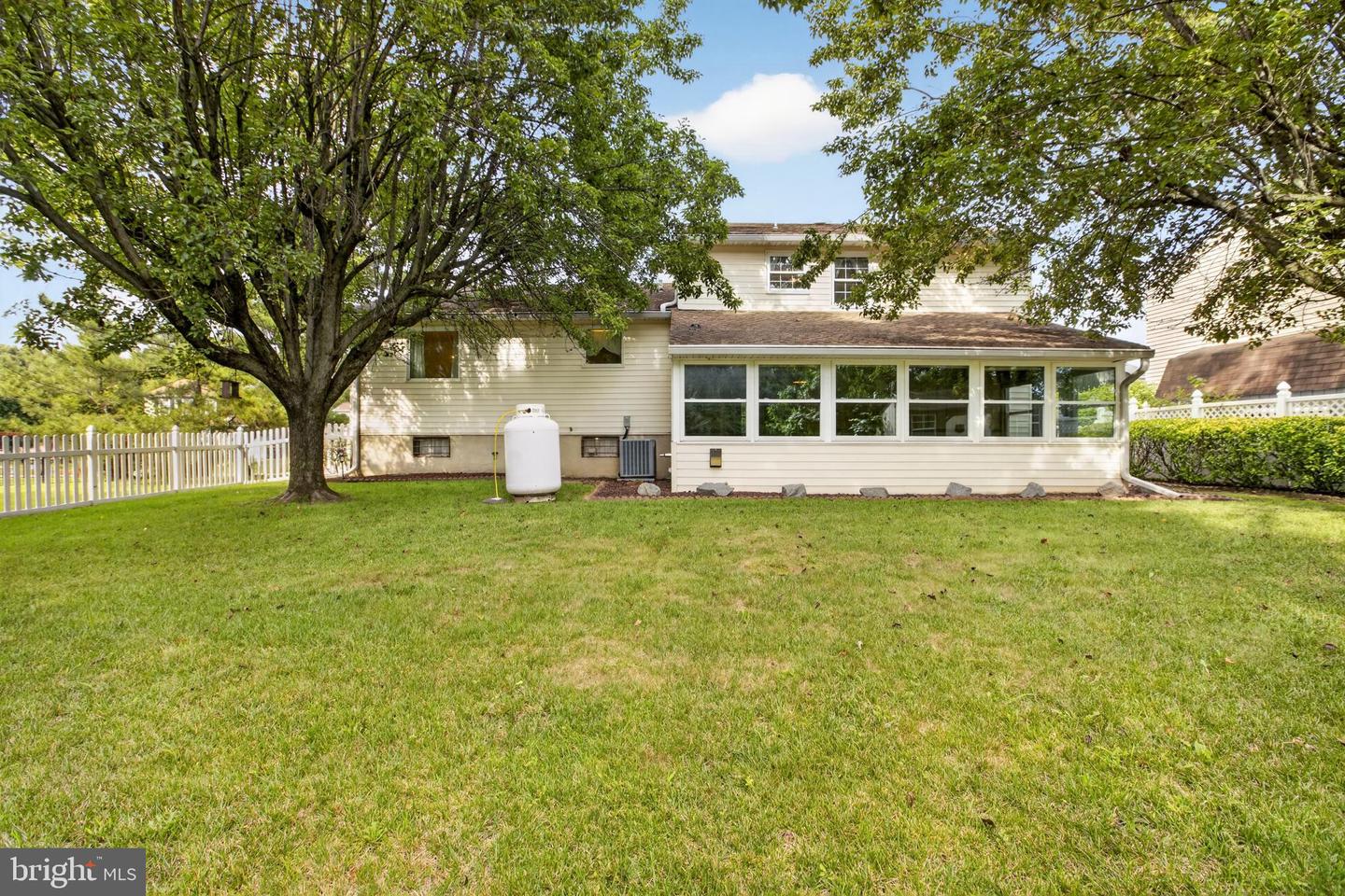 617 Green Spring Dr Property Photo 41