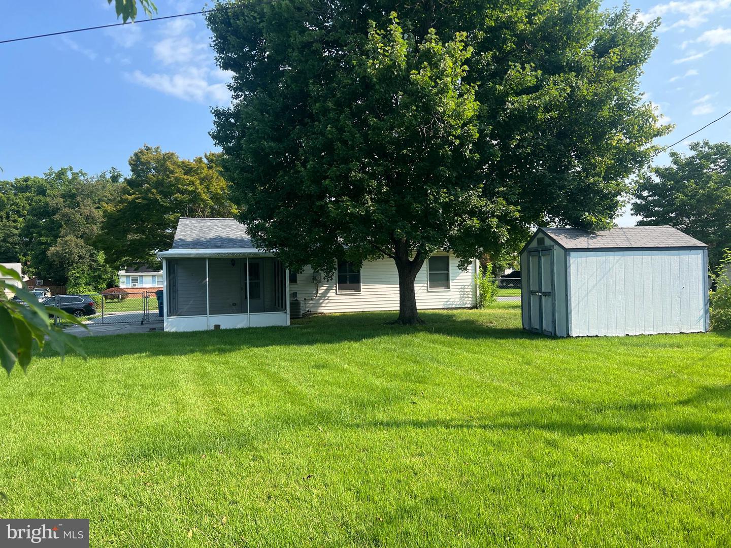 211 N Brownleaf Rd Property Photo 15