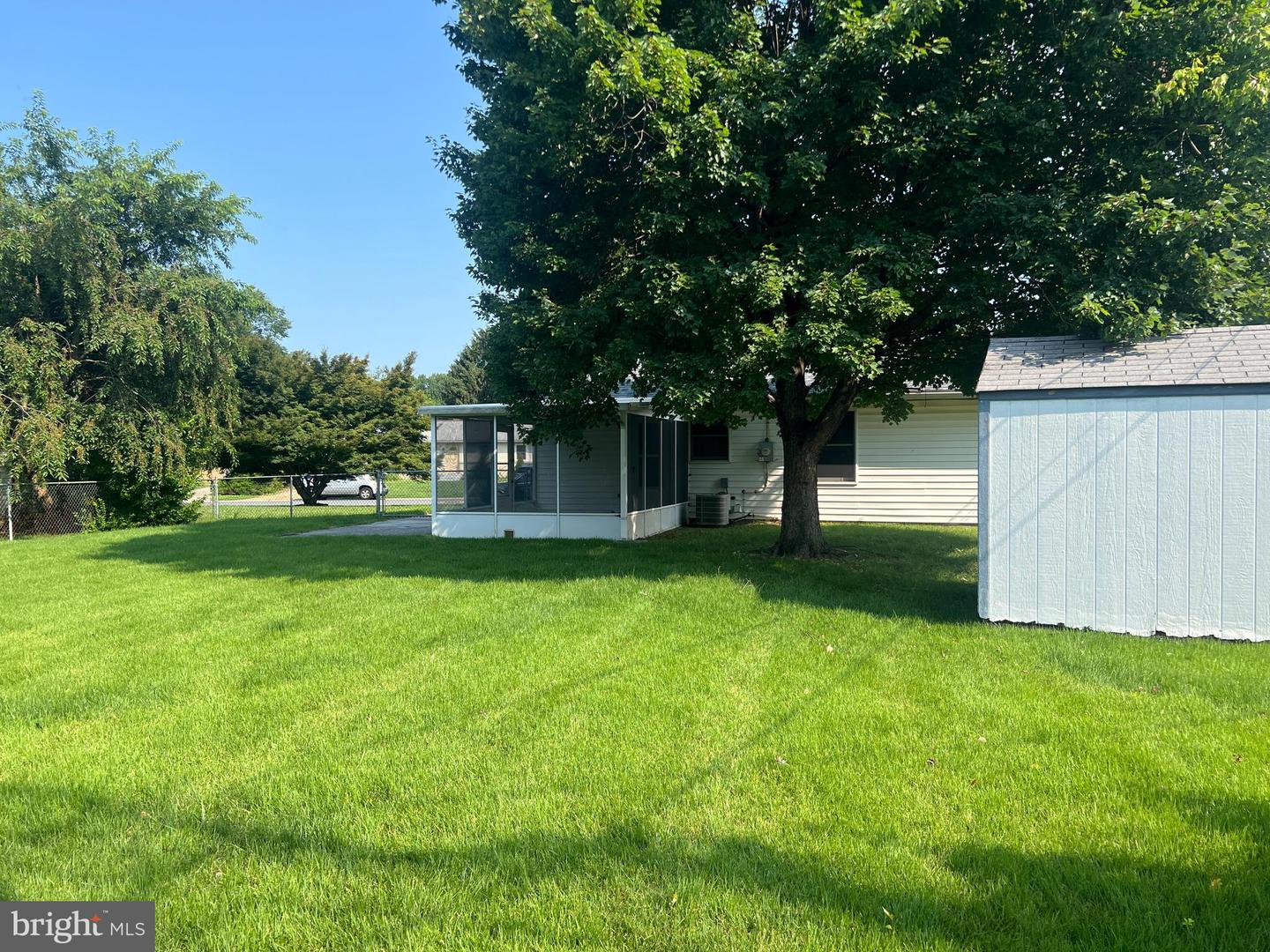 211 N Brownleaf Rd Property Photo 16