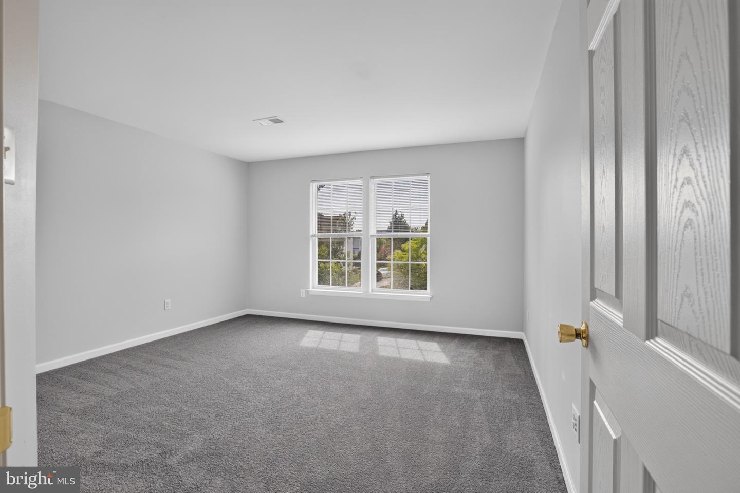 504 Lilac Dr Property Photo 26