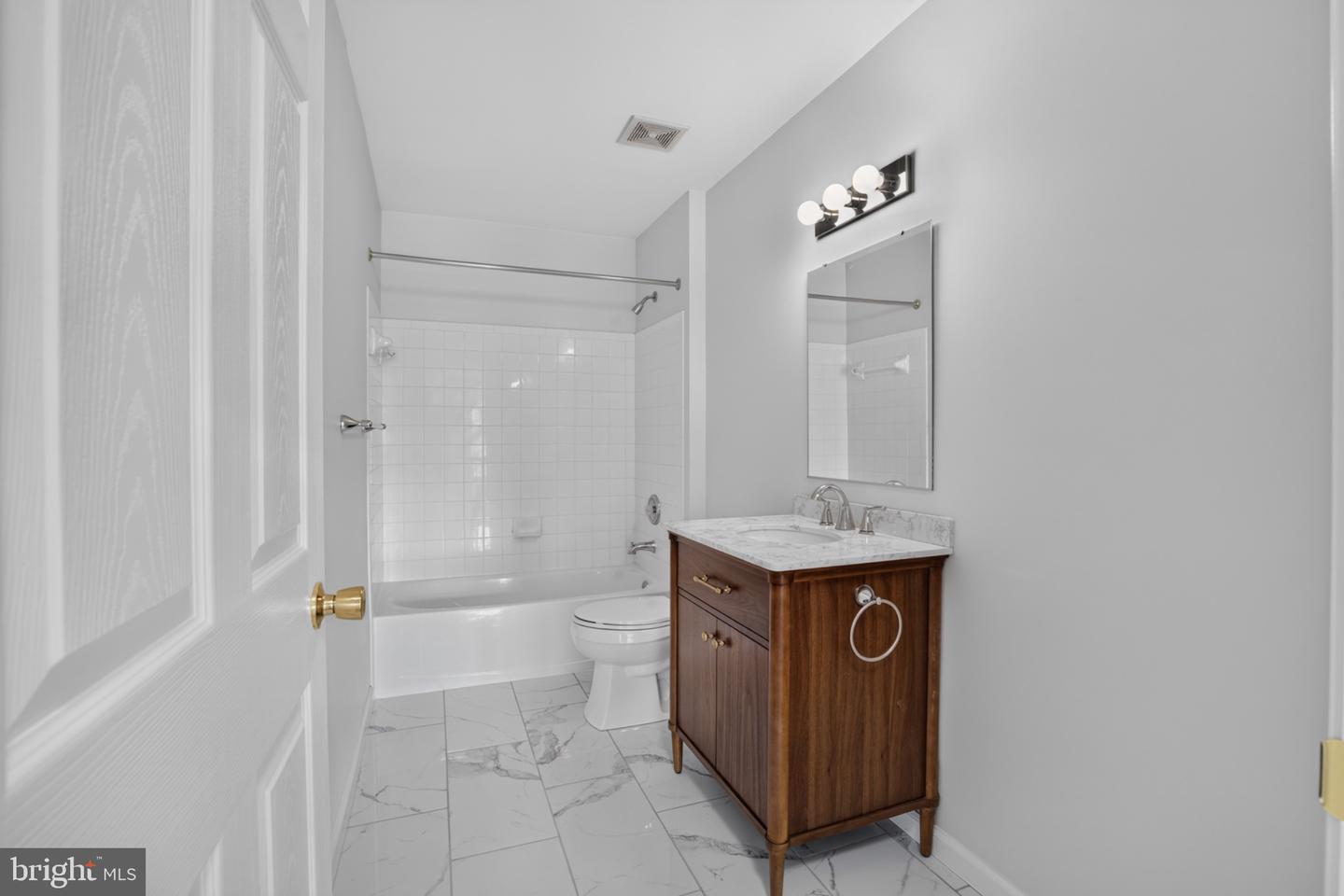 504 Lilac Dr Property Photo 29