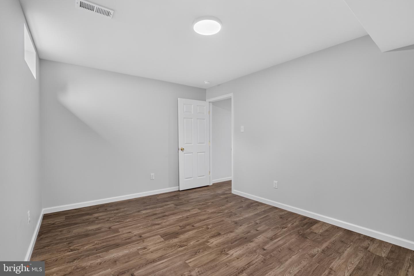 504 Lilac Dr Property Photo 35