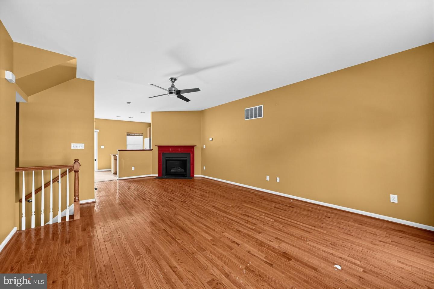 523 Jacobsen Dr #87 Property Photo 4