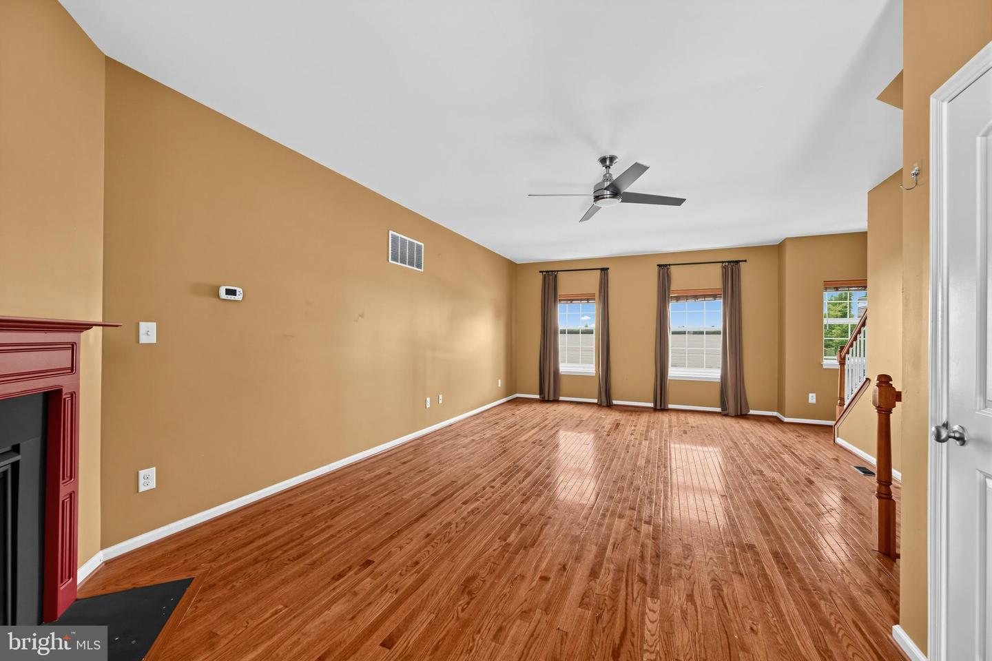 523 Jacobsen Dr #87 Property Photo 5