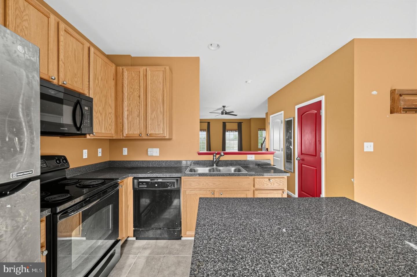 523 Jacobsen Dr #87 Property Photo 10