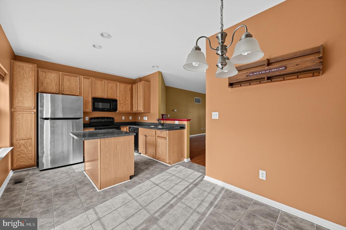 523 Jacobsen Dr #87 Property Photo 11
