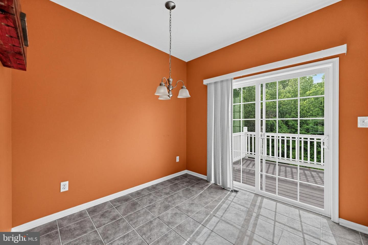 523 Jacobsen Dr #87 Property Photo 13