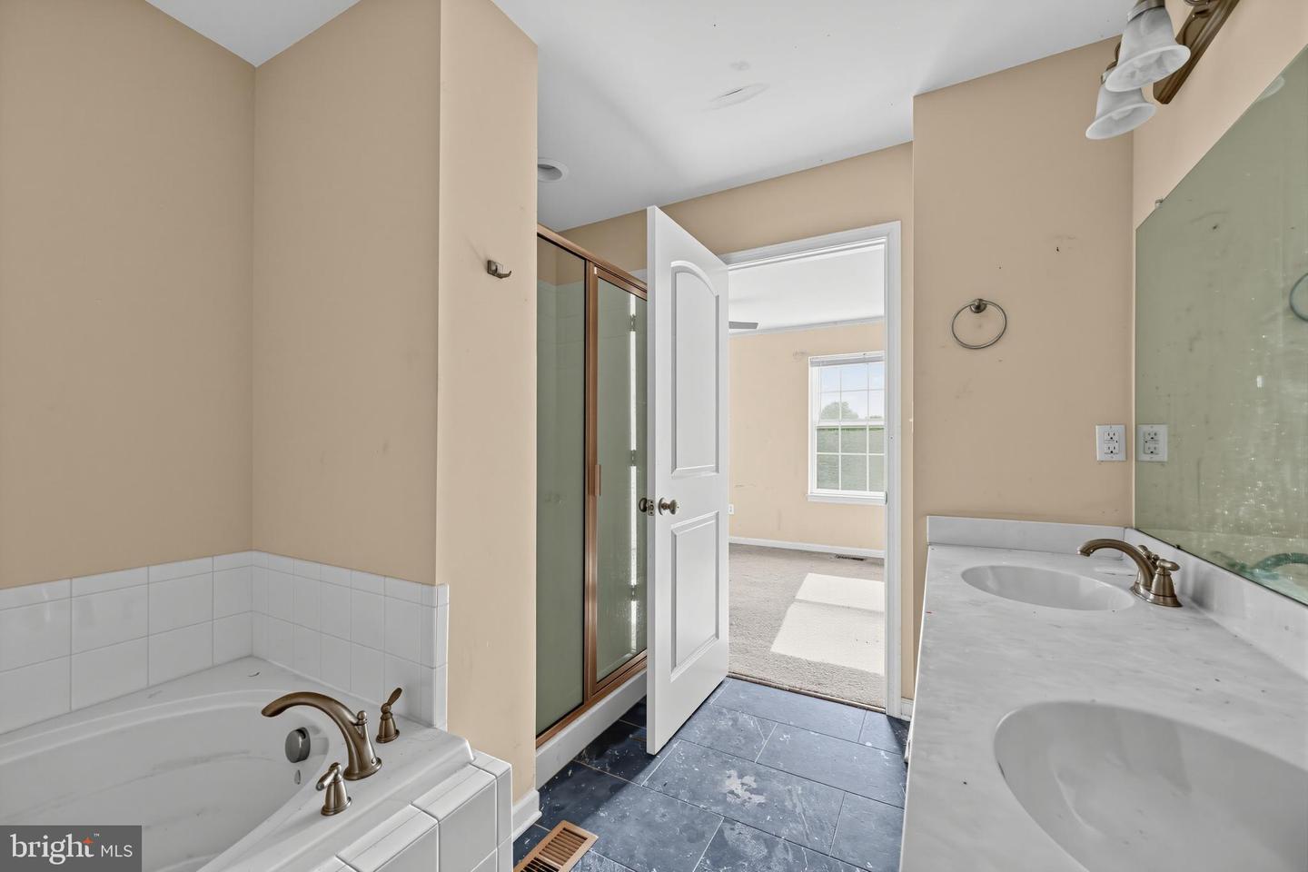 523 Jacobsen Dr #87 Property Photo 28