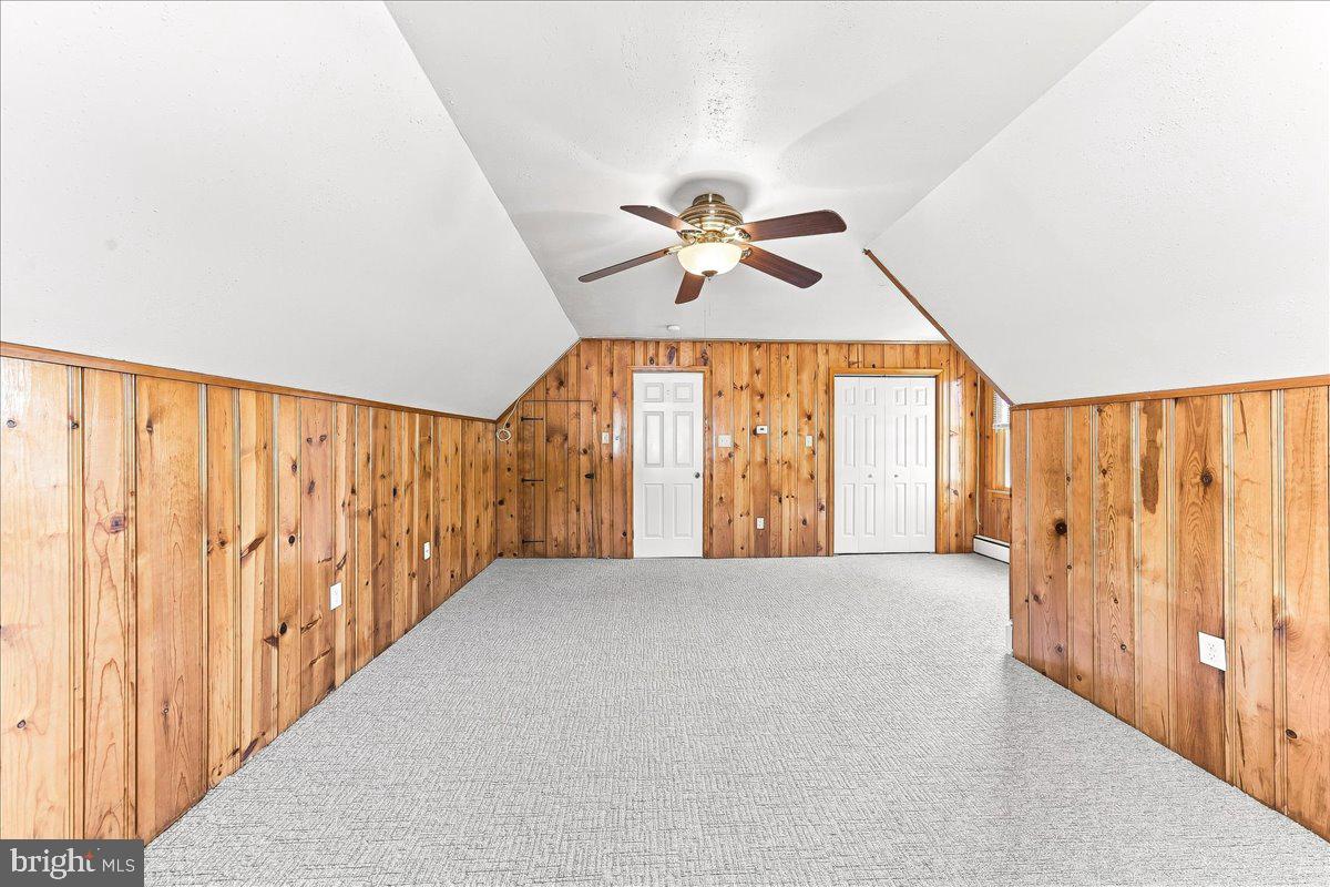 110 E Hoffecker St Property Photo 23