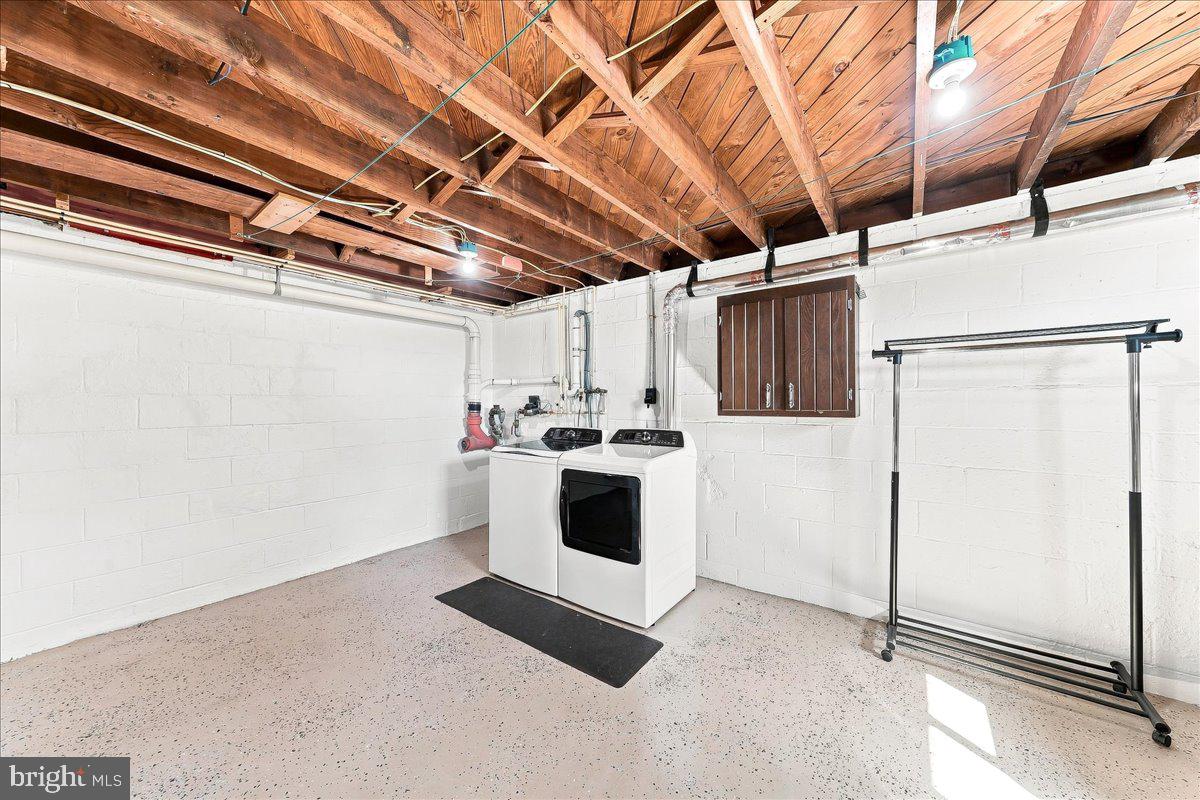 110 E Hoffecker St Property Photo 26