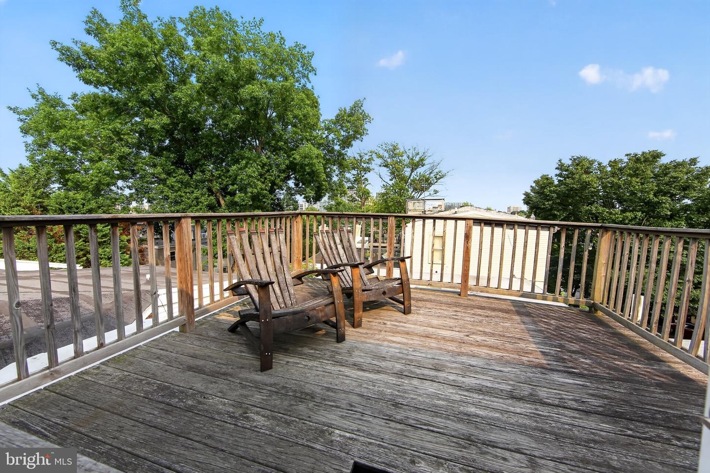 826 N Van Buren St Property Photo 35