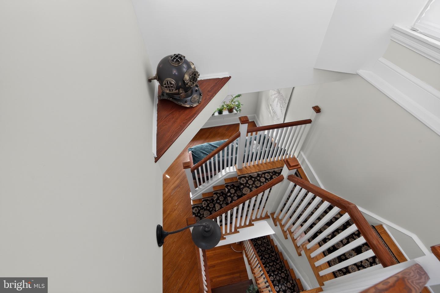 826 N Van Buren St Property Photo 36