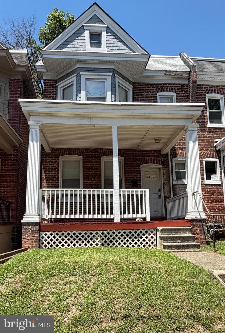 2517 N Market St Property Photo 1
