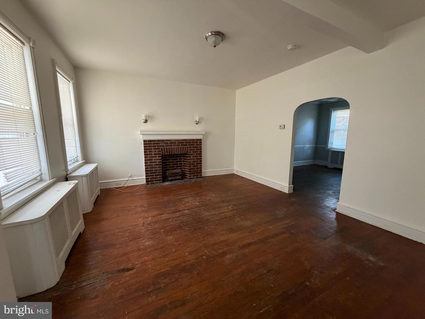 2517 N Market St Property Photo 3