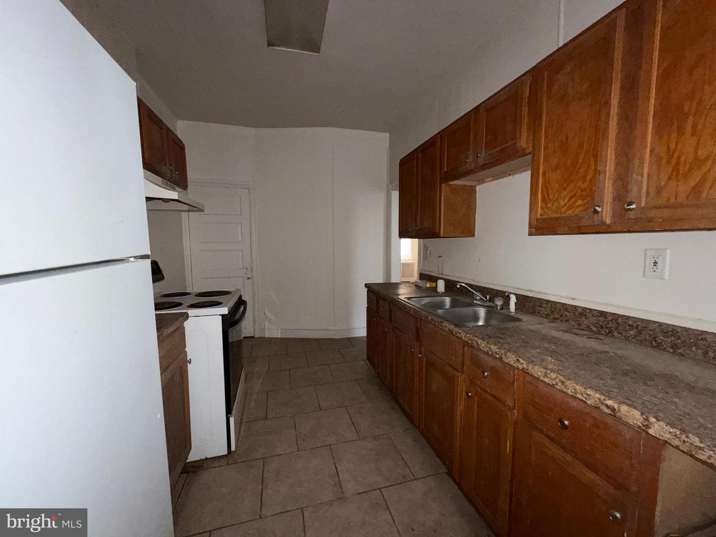 2517 N Market St Property Photo 7