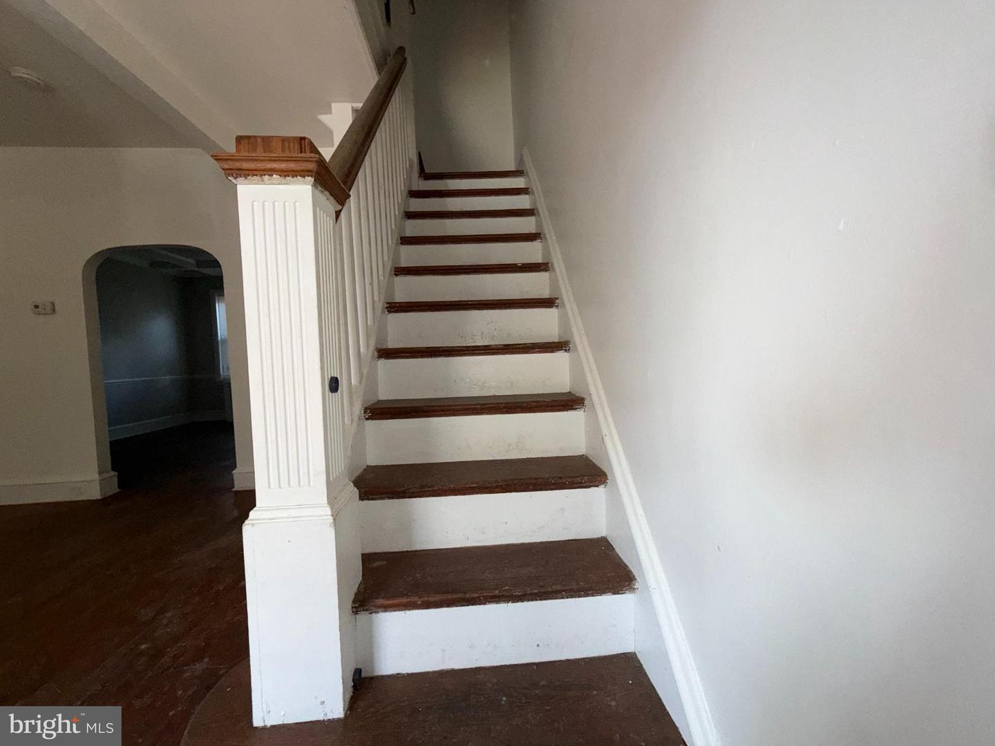 2517 N Market St Property Photo 8