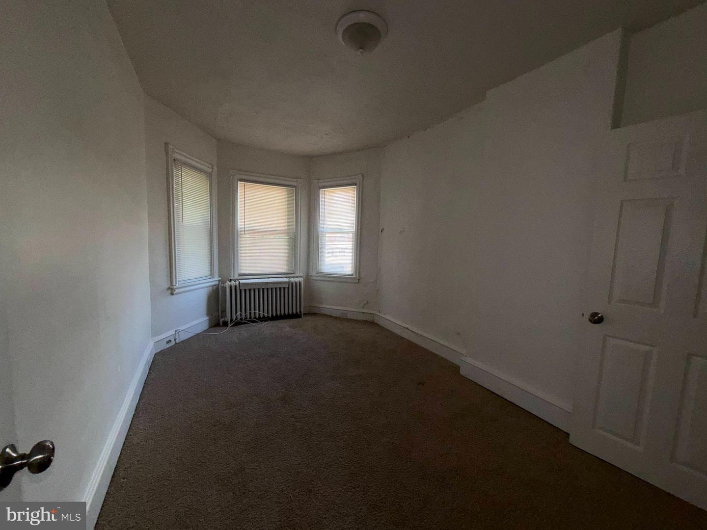 2517 N Market St Property Photo 9