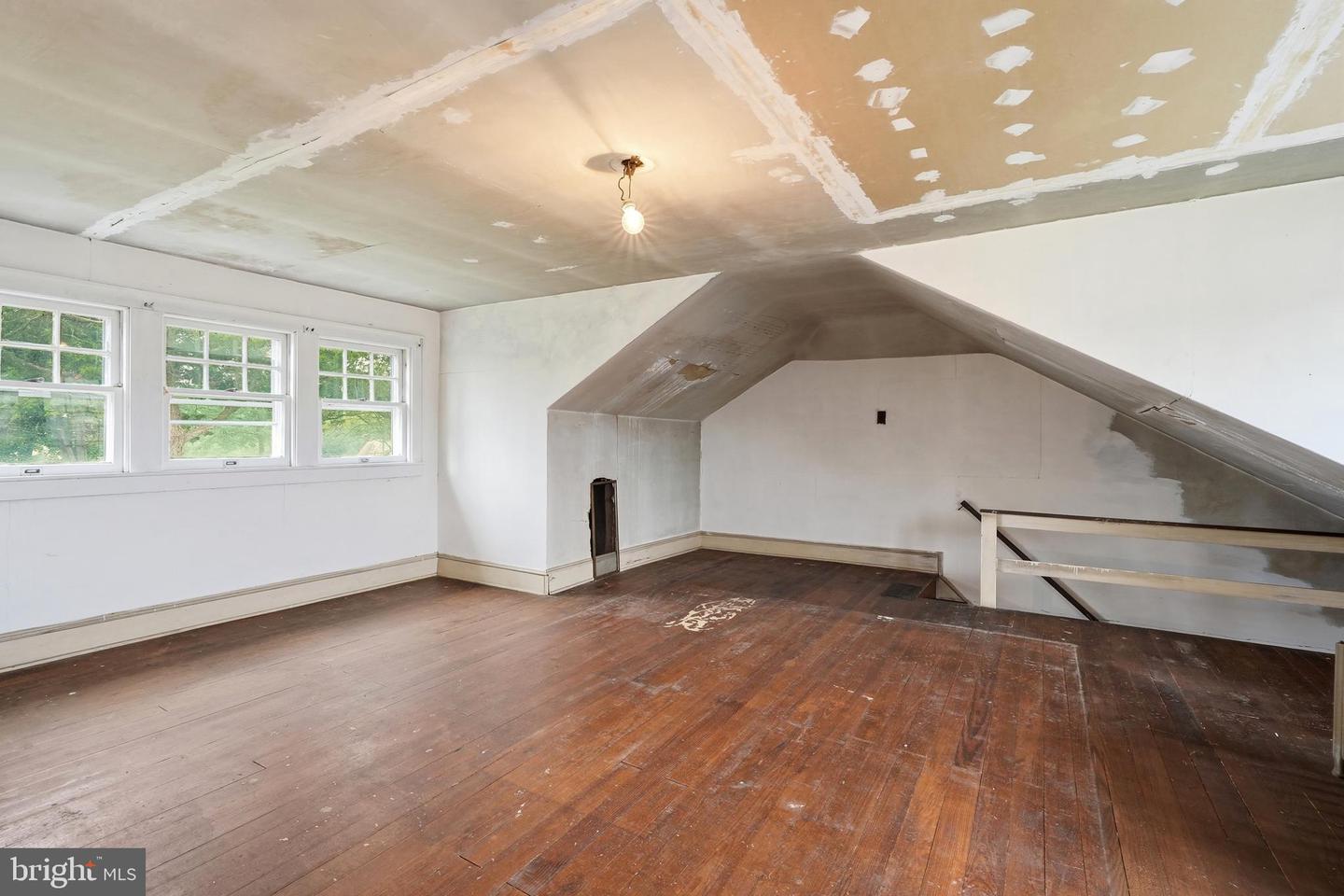 117 Main St Property Photo 34
