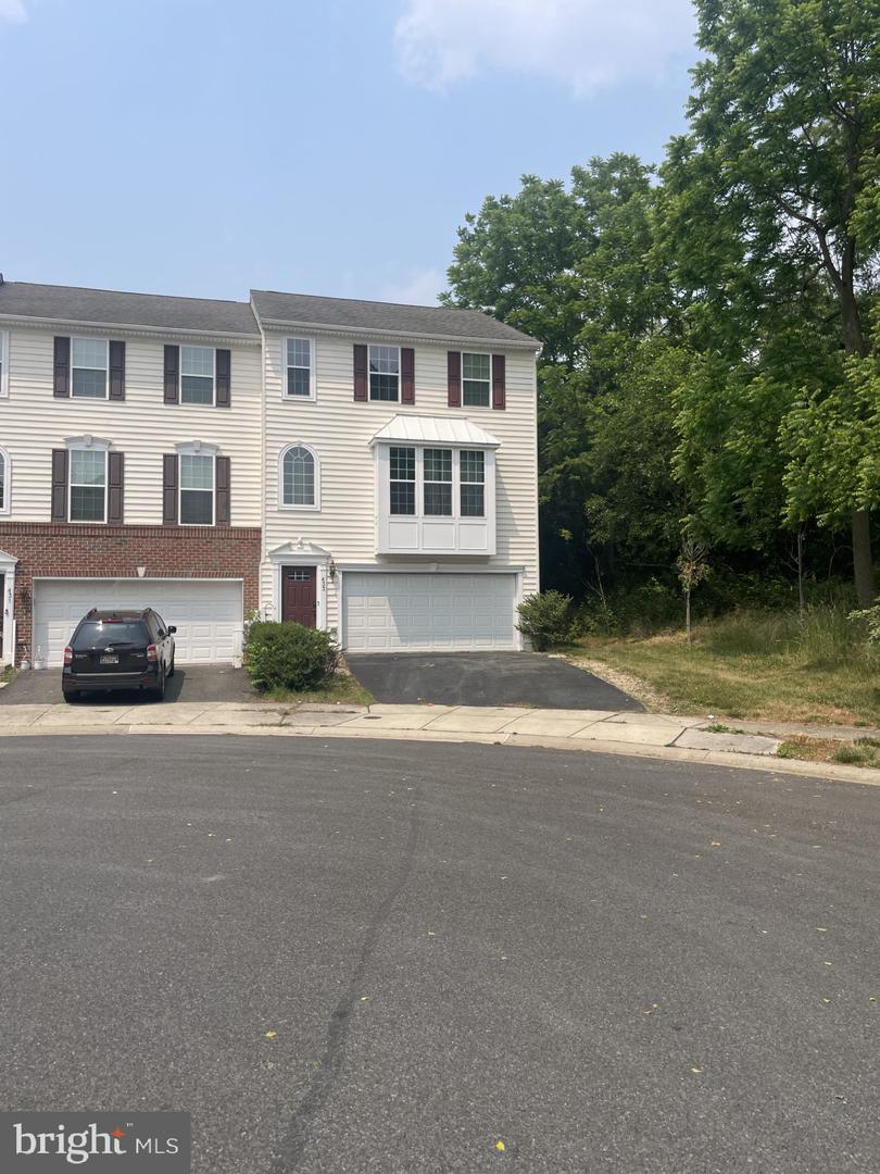 433 Scarecrow Ct Property Photo 1